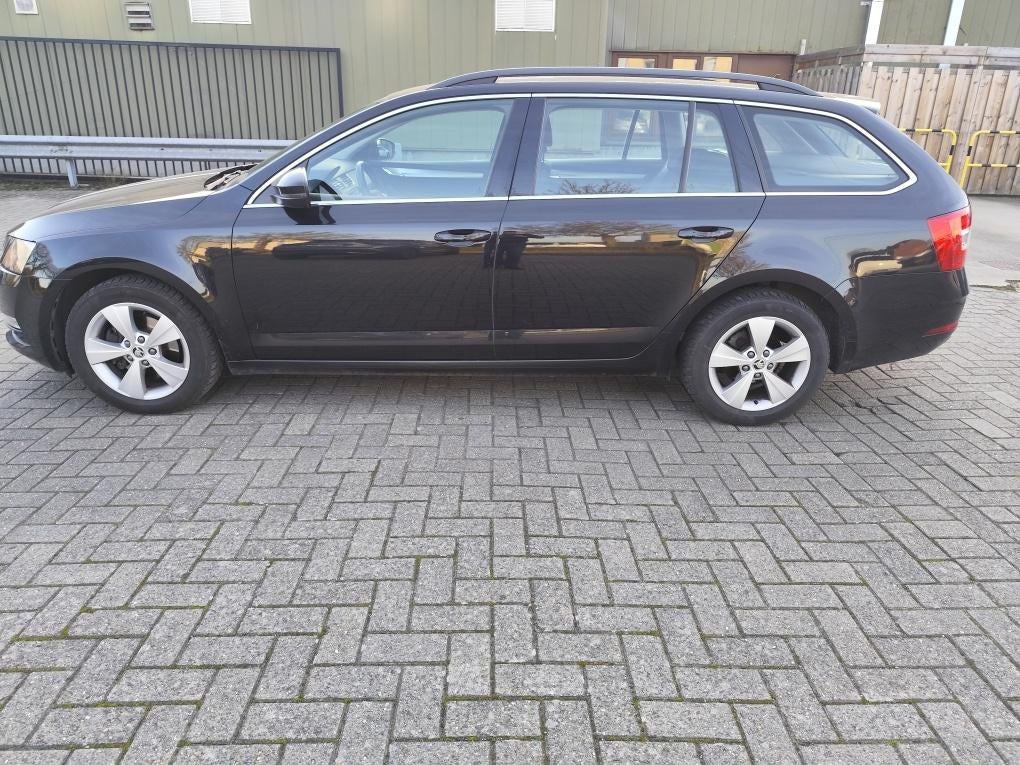 Skoda Octavia 1.5TGI, CNG, 2020, 179049km, 8999 euro, Auto's, Automaat, 1498 cc, https://public.car-pass.be/vhr/5a03907e-18fa-469c-9fe3-dab065bd7373