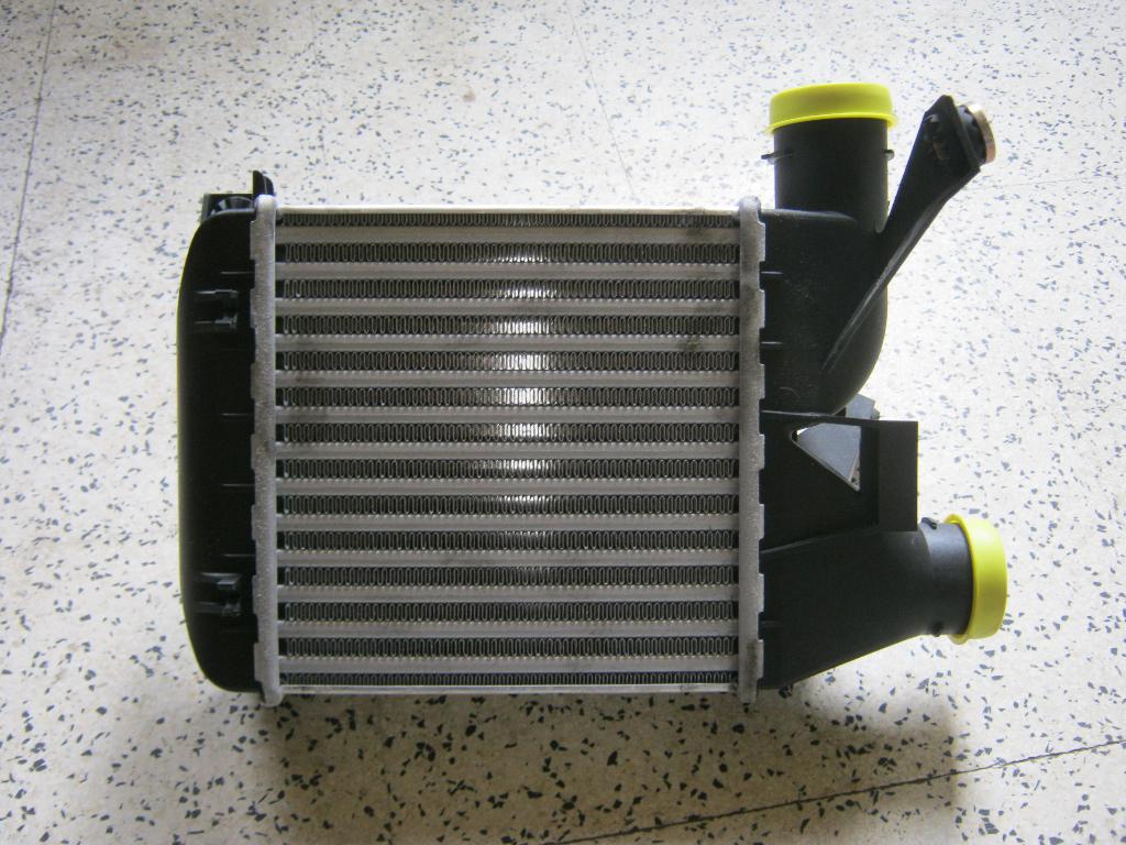 nieuw  Intercooler BMW 5 7 serie E38 725tds E39 525tds 1751, Enlèvement ou Envoi, Neuf, BMW