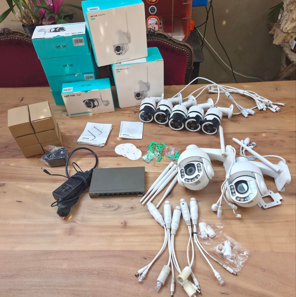 Lot caméras surveillance PoE & WiFi – 6 caméras + switch PoE, TV, Hi-fi & Vidéo, Enlèvement ou Envoi