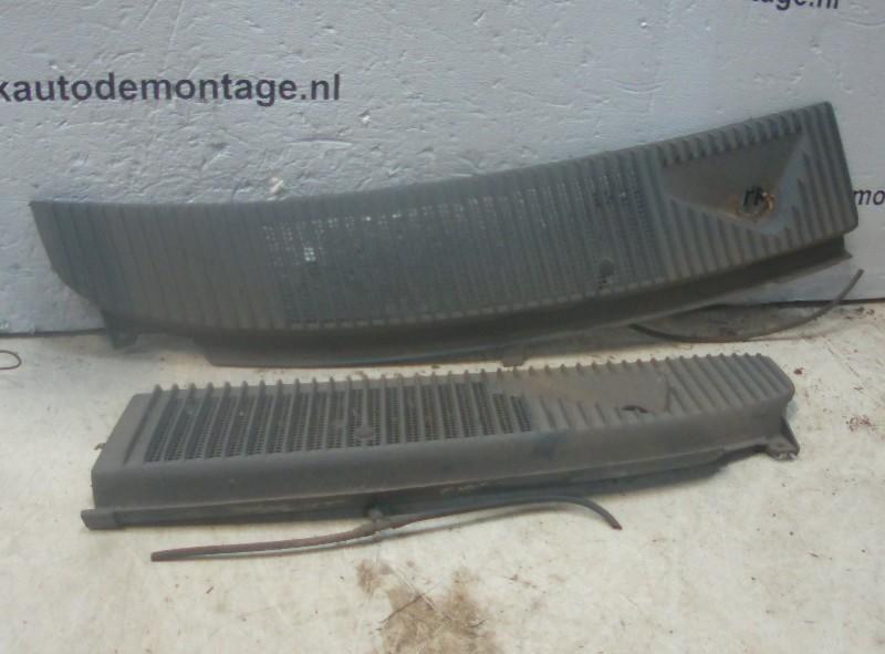 BAIE DE PARE BRISE Opel Kadett E (33 / 34 / 43 / 44), Autos : Pièces & Accessoires, Info@VerberkAutodemontage.nl, Opel, Nijverheidstraat 1a 1a
5405 AJ  UDEN, NL