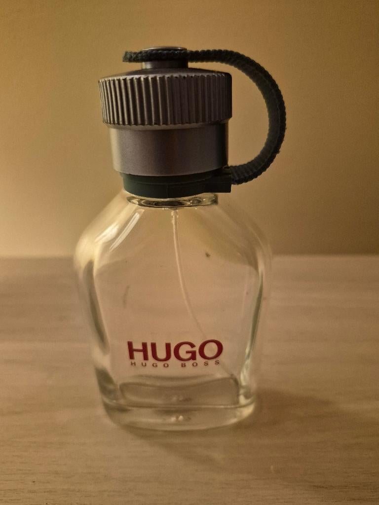 Hugo Boss parfumflesjes van 75 ml, Ophalen of Verzenden, Gebruikt, Parfumfles