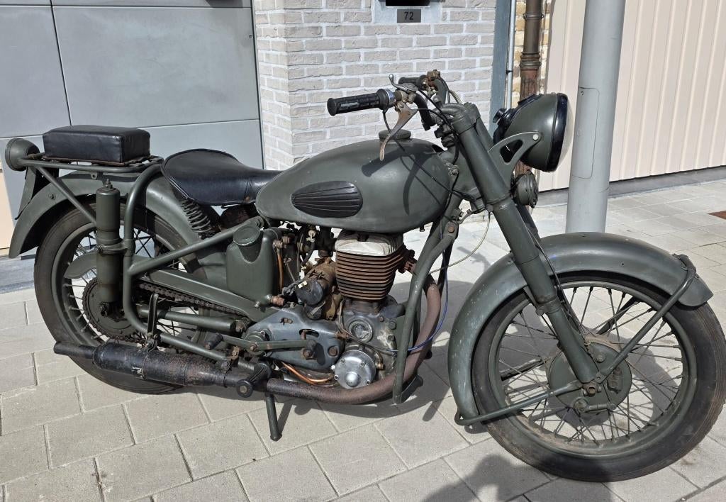 Gillet estafette 500cc + peugeot p55 125cc, Motoren, Motoren | Oldtimers, Ophalen