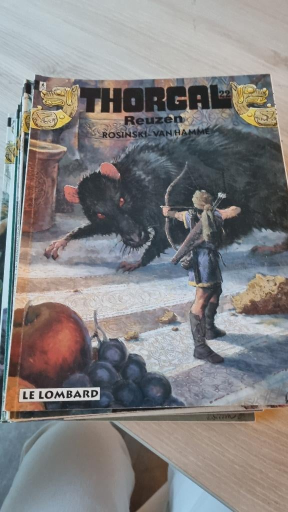 Stripverhalen thorgal le lombard, Gelezen, Le lombard, Ophalen of Verzenden, Meerdere stripboeken