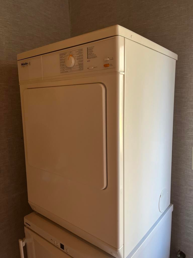 Droogkast Miele Softtronic T 4122, Ophalen, Gebruikt, Voorlader, Luchtafvoer