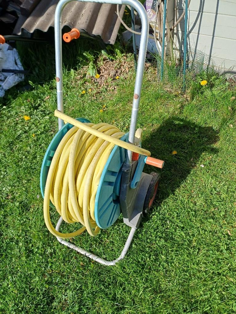 Trois enrouleurs avec tuyau jardin 50 m ou 25 m, Enlèvement, Utilisé