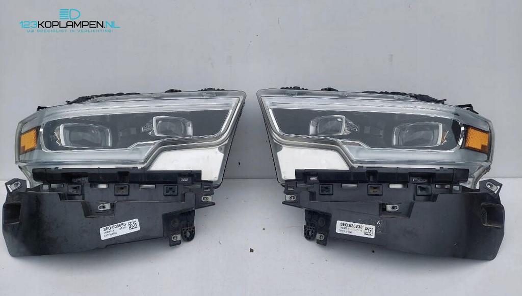 Dodge Ram Full Led koplamp links rechts, Autos : Pièces & Accessoires, Éclairage, Dodge, Utilisé, Enlèvement ou Envoi