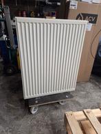 Radiateur Type 22 70 cm de large 90 cm de haut, Bricolage & Construction, Enlèvement, Radiateur