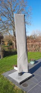 Super mooie recente parasol met beschermhoes en voet, Enlèvement