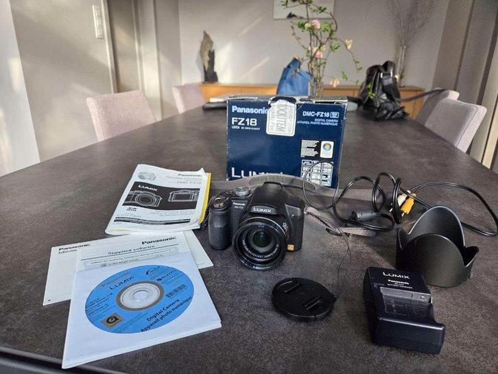Panasonic Lumix FZ18, TV, Hi-fi & Vidéo, Appareils photo numériques, Utilisé, Compact, Autres Marques, 8 fois ou plus, Enlèvement ou Envoi