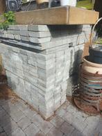 + de 1900 Klinkers "±43 m²" Gris, 15x15x5 (0,40€ piece), Enlèvement, Comme neuf