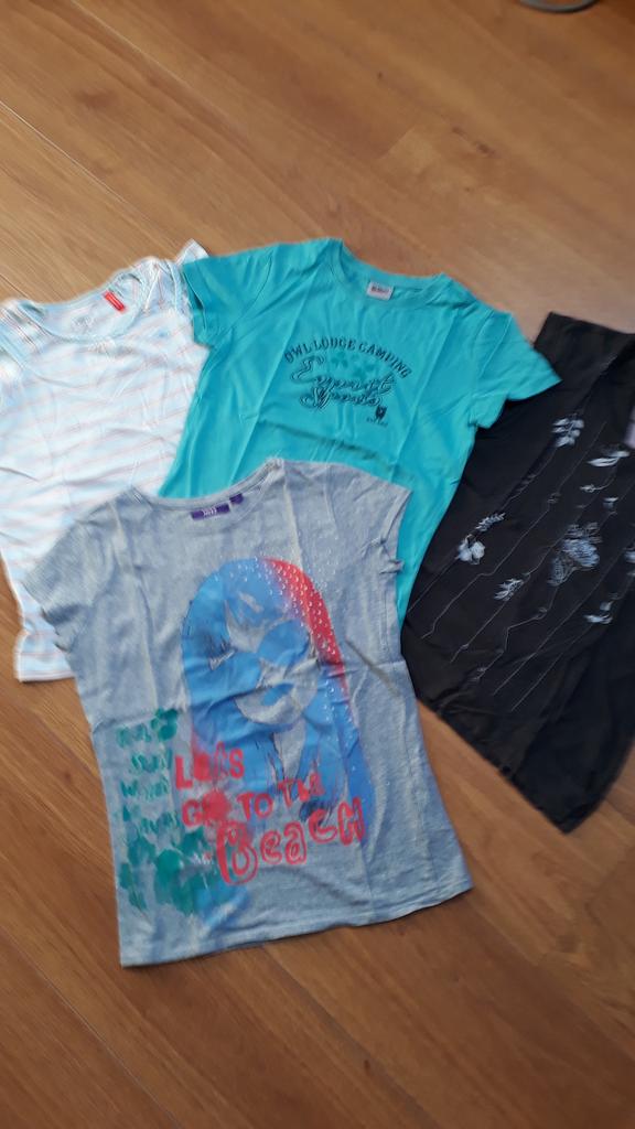 4 tshirts maat 140, Enfants & Bébés, Vêtements enfant | Taille 140, Enlèvement ou Envoi, Comme neuf, Fille, Chemise ou À manches longues