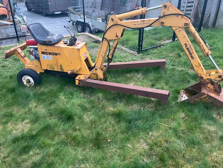 Mini-pelle, remorquable, Articles professionnels, Machines & Construction | Grues & Excavatrices, Excavatrice, Enlèvement ou Envoi