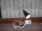 bureaulamp Ikea + 2 nieuwe lampen, Ophalen, Zo goed als nieuw