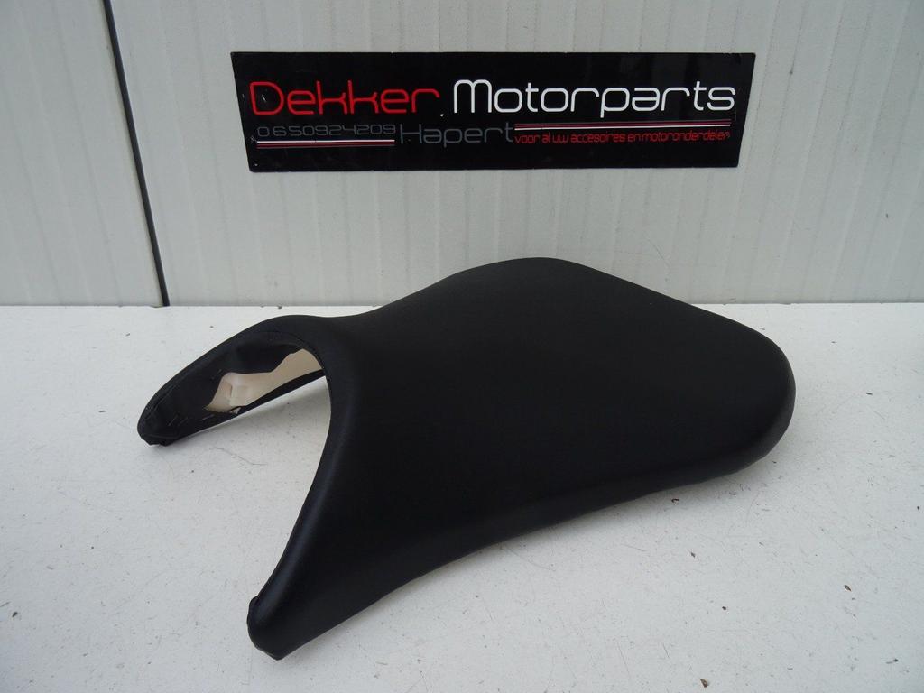 Voorste Zadel / Bestuurders zit Yamaha YZF R6 1999-2001-2002, Motos, Pièces | Yamaha, Enlèvement ou Envoi, -, -, -