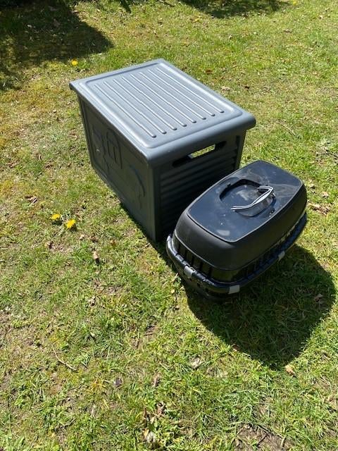 kattenhuis en kattentransportbox, Ophalen, Zo goed als nieuw