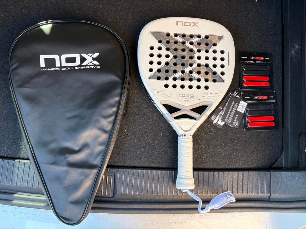 Nox at10 genius 2026, Sports & Fitness, Padel, Comme neuf, Raquette de padel, Enlèvement ou Envoi