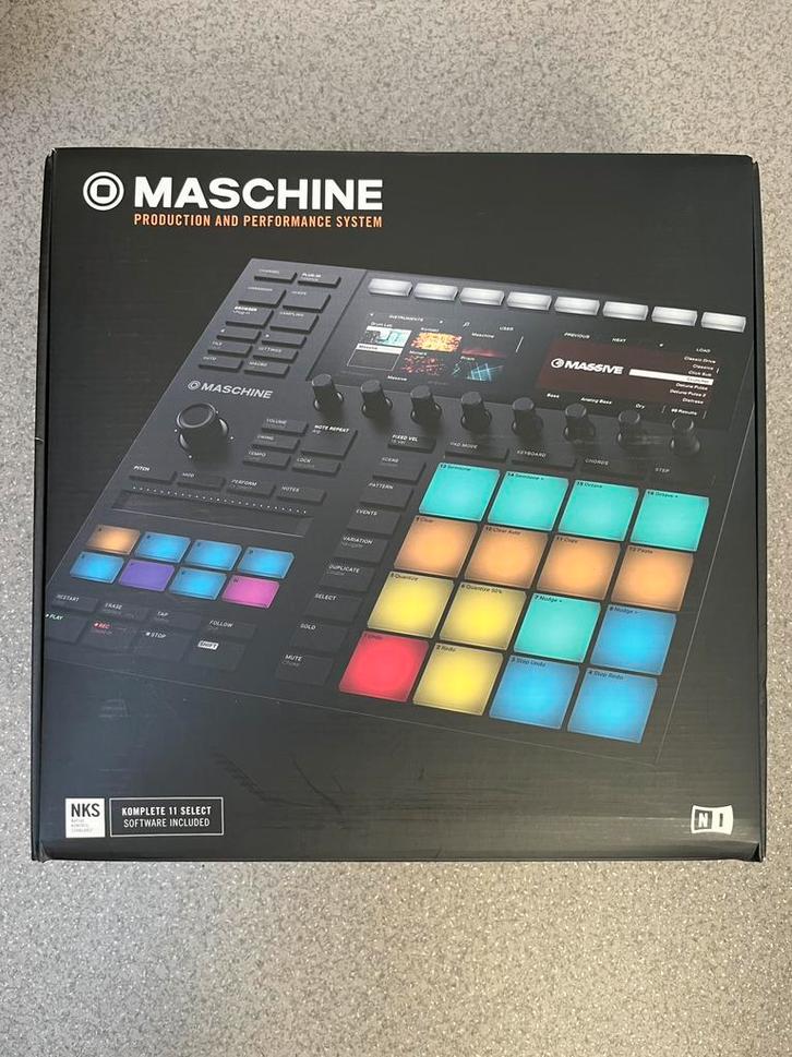 Native Instruments Maschine mk3 (nieuwstaat), Muziek en Instrumenten, Midi-apparatuur, Zo goed als nieuw, Ophalen of Verzenden