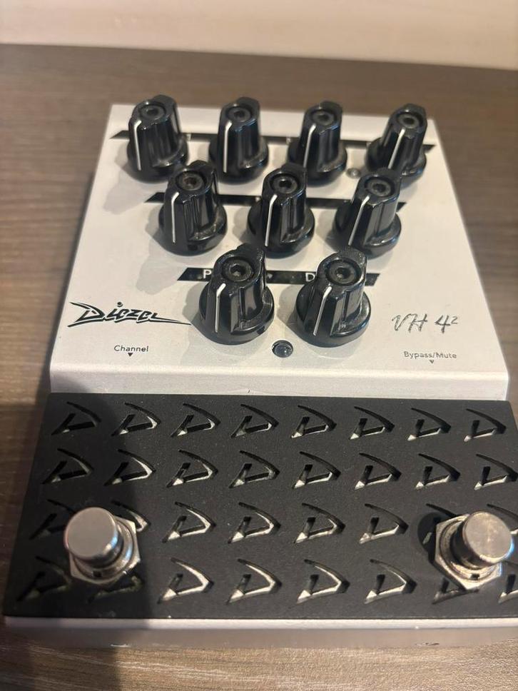 Diezel VH4-2 pedal, Muziek en Instrumenten, Effecten, Zo goed als nieuw, Ophalen of Verzenden