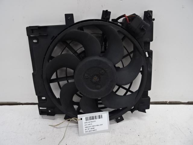 AIRCO VENTILATORMOTOR Opel Astra H GTC (L08) (13147279), Gebruikt, Opel