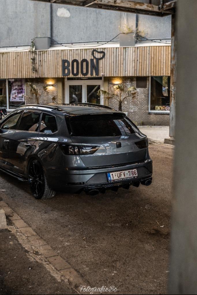 624pk  seat leon cupra st300 (stage 4), Auto's, Seat, Particulier, Leon, 4x4, ABS, Achteruitrijcamera, Adaptieve lichten, Airbags