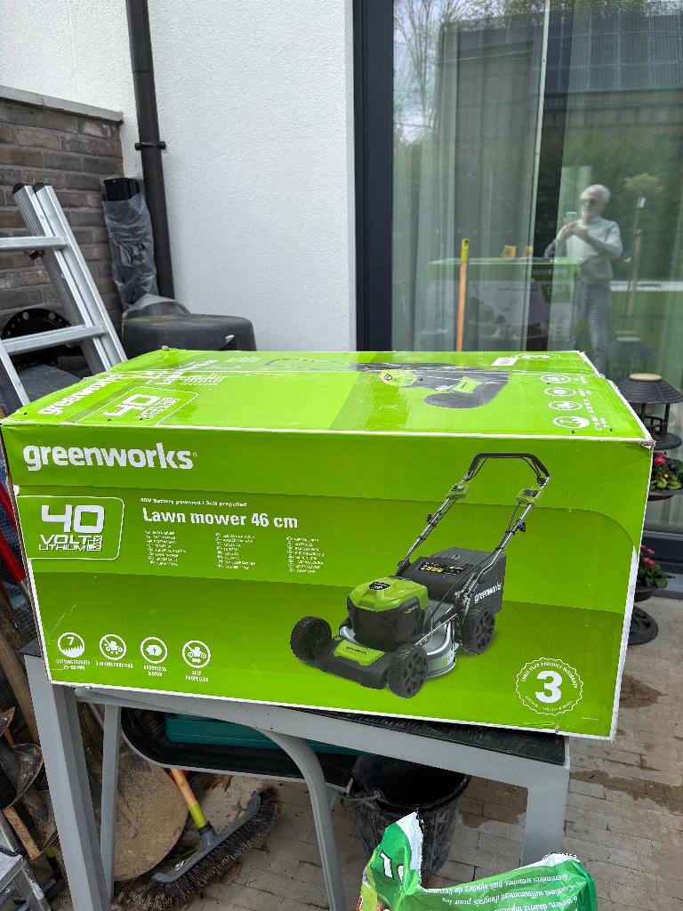 Tondeuse sur Batterie, Jardin & Terrasse, Tondeuses à gazon, Tondeuses à gazon sur batterie, Tondeuse rotative, 40 à 49 cm, Enlèvement