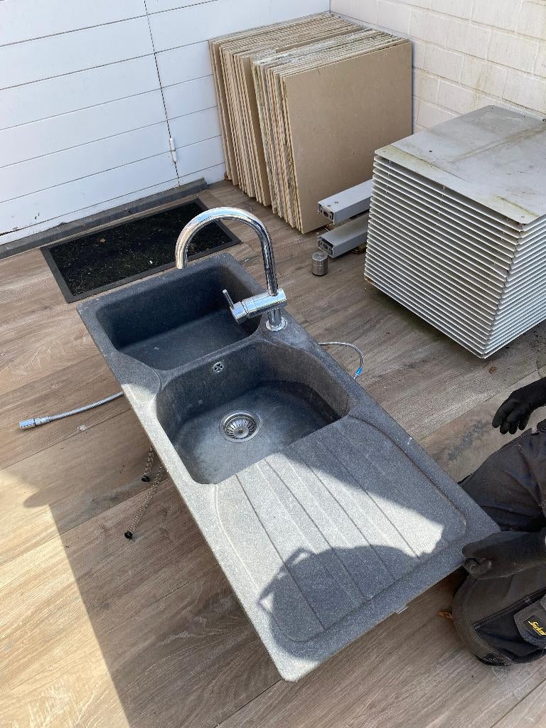 wasbak buiten, Ophalen, Gebruikt, Steen, Wastafel