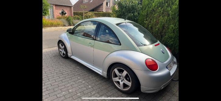 New beetle, Autos, Volkswagen, Particulier, Coccinelle, ABS, Airbags, Air conditionné, Alarme, Bluetooth, Radio, Attache-remorque