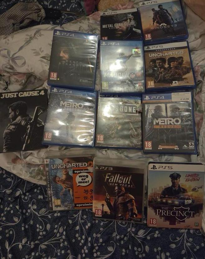 Ps3 ps4 ps5 games, Enlèvement, Comme neuf