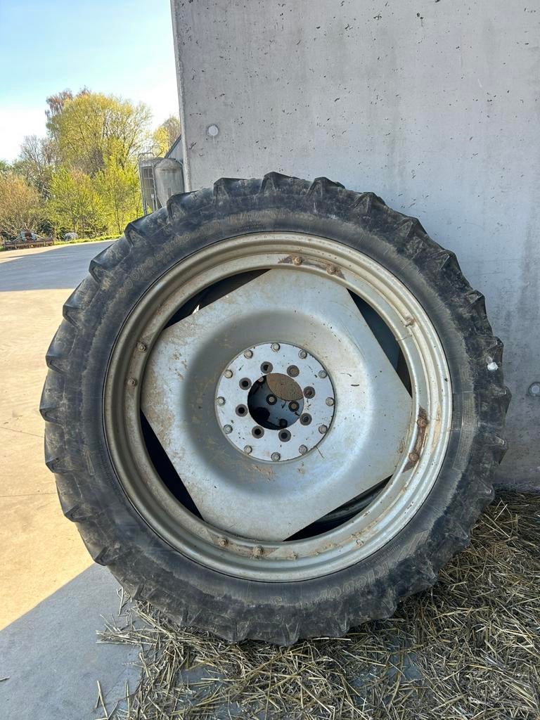 Smalle wielen, Zakelijke goederen, Landbouw | Onderdelen | Banden, Velgen en Assen, Ophalen