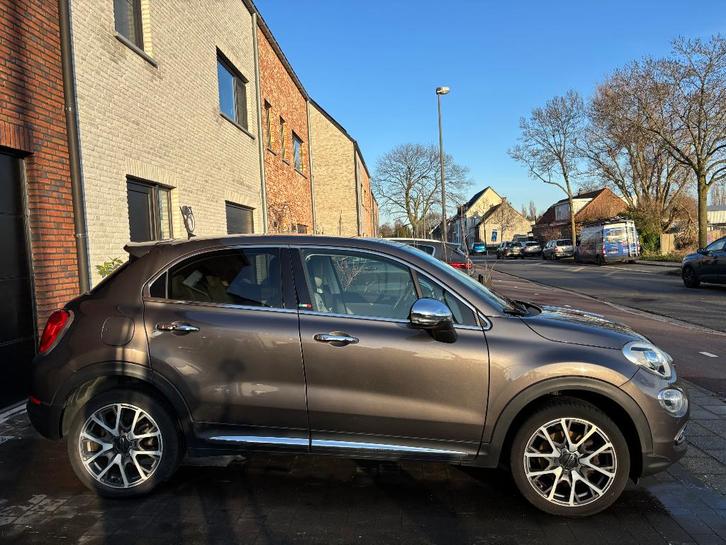 Bruine Fiat 500X met chrome afwerking, Auto's, Fiat, Particulier, 500X, ABS, Airbags, Airconditioning, Bluetooth, Boordcomputer