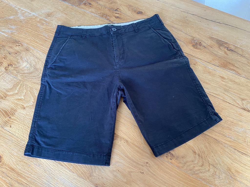 Zwarte bermuda Bershka, Kleding | Heren, Broeken en Pantalons, Zwart, Ophalen of Verzenden, Bershka, Gedragen