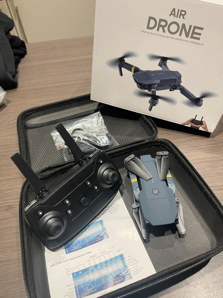 Air drone (quadcopter), Audio, Tv en Foto, Drones, Nieuw, Cameradrone, Standaardkwaliteit, Overige merken, Ophalen of Verzenden