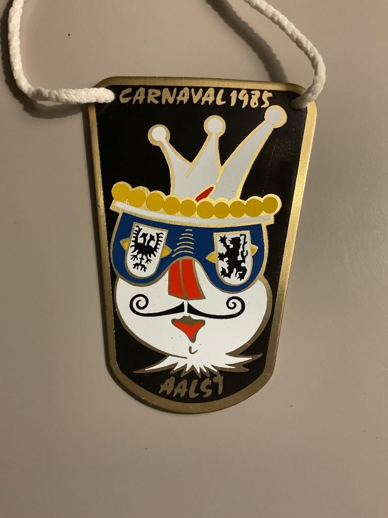 Aalst Carnaval Medaille 1985, Ophalen
