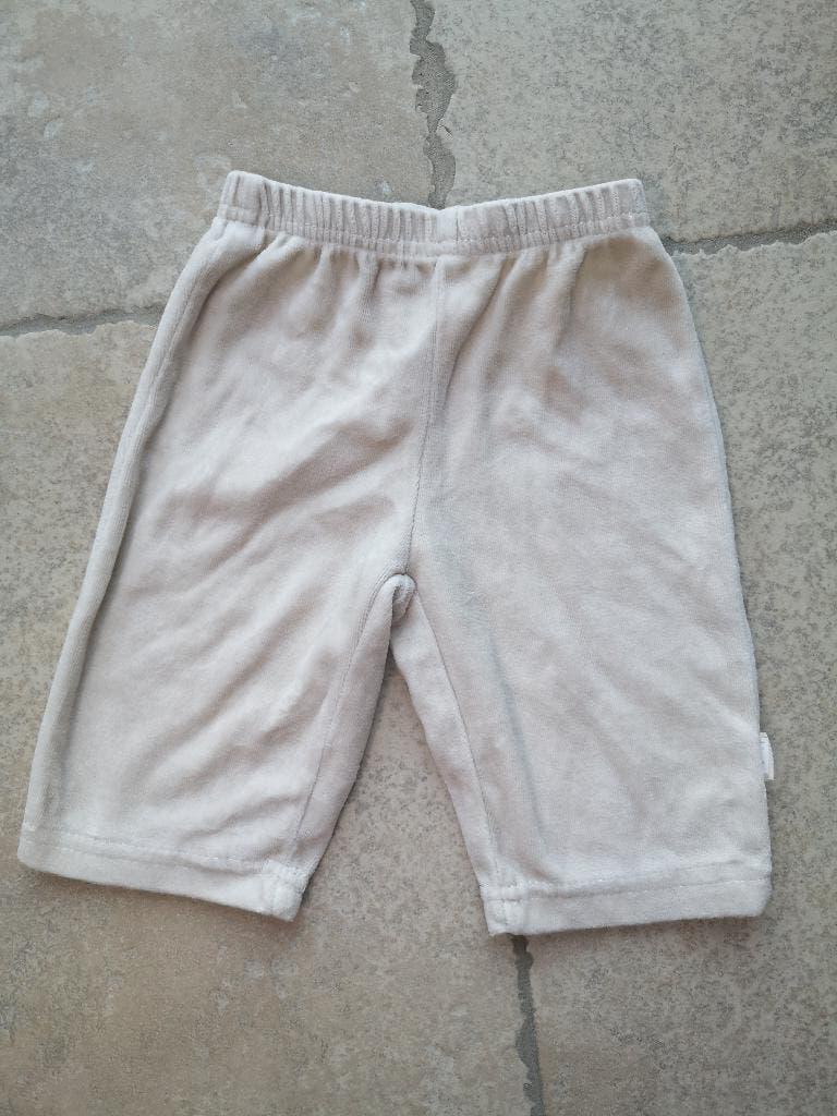 1 euro koopjes ! Velvet broekje mt 62, Enfants & Bébés, Vêtements de bébé | Taille 62, Enlèvement ou Envoi, Neuf, Fille, Pantalon