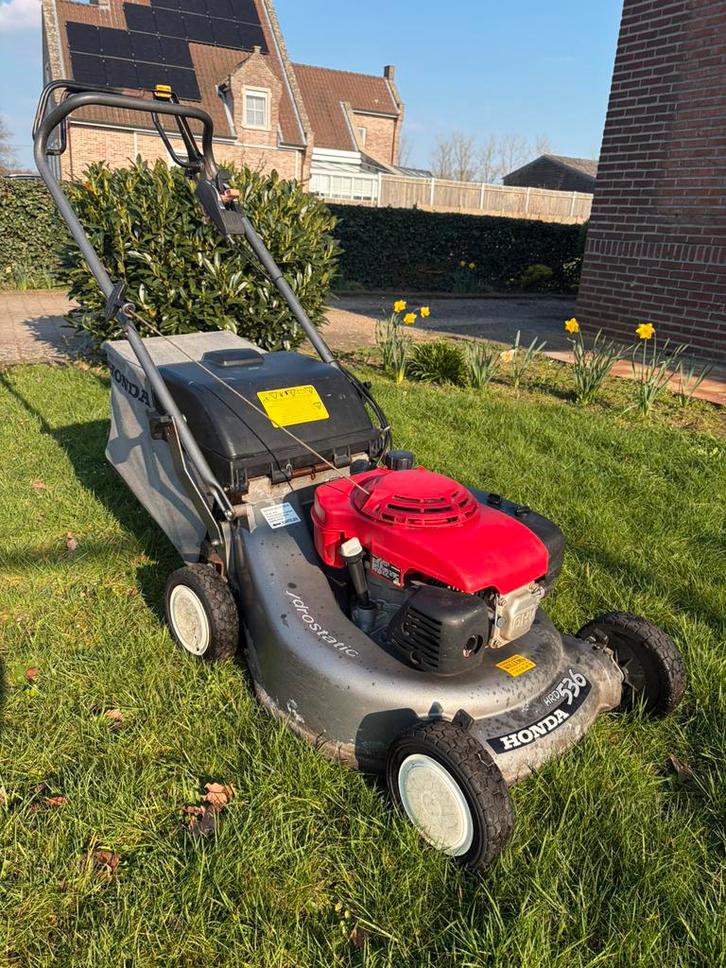 Grasmaaier Honda HRD536, Tuin en Terras, Grasmaaiers, Gebruikt, Benzine-grasmaaier, 50 cm of meer, Opvangzak, Versnellingen, Ophalen