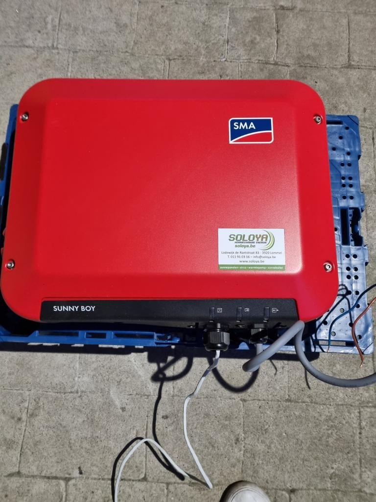 Omvormer Sunny Boy in perfecte staat, Doe-het-zelf en Bouw, Zonnepanelen en Toebehoren, Ophalen