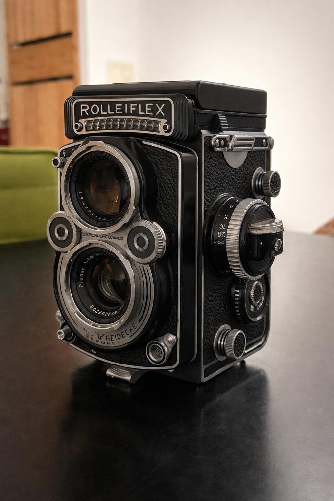Rollei Rolleiflex 3.5F Model 3 Planar 75mm "Mint", TV, Hi-fi & Vidéo, Appareils photo analogiques, Enlèvement ou Envoi, Comme neuf