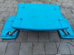 Picknicktafel en stuurwiel boot voor aan een speelhuis / spe, Ophalen