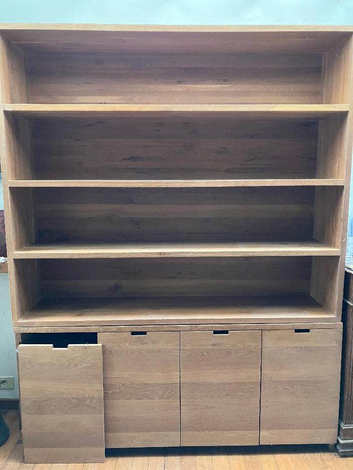 Moderne eiken kast Morova (Morres Meubel), Huis en Inrichting, Kasten | Overige, Gebruikt, Ophalen
