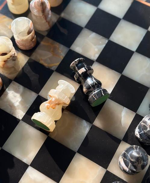 Marble chessboard, Hobby & Loisirs créatifs, Jeux de société | Jeux de plateau, Neuf, Enlèvement ou Envoi