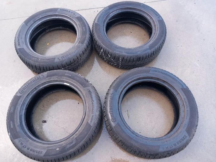 Winterbanden Continental 225 60 R17 99H 8mm ❄️🌧, Auto-onderdelen, Remmen en Aandrijving, Audi, Ford, Hyundai, Kia, Gebruikt, Ophalen