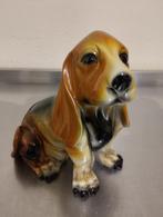 Posture de chien basset en céramique vintage années 60, Antiquités & Art, Antiquités | Céramique & Poterie, Enlèvement ou Envoi