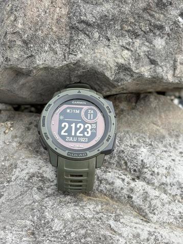 Garmin instinct solar groen (2021) beschikbaar voor biedingen