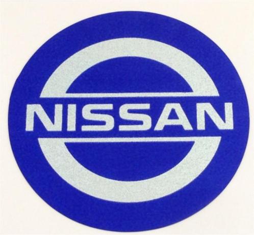 Nissan metallic sticker #4, Autos : Divers, Autocollants de voiture, Envoi