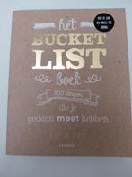 Elise De Rijck, Het bucket list boek. 500 dingen die je..., Ophalen