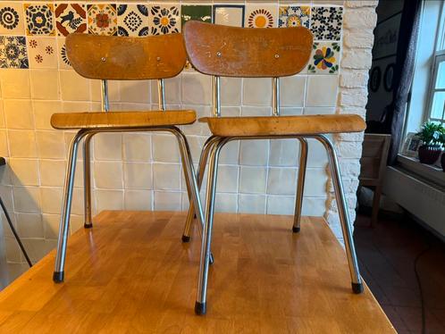 Vintage echte originele oude kleuter stoeltjes!, Huis en Inrichting, Stoelen, Zo goed als nieuw, Ophalen