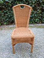 Rieten stoelen, Ophalen