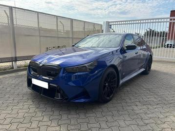 BMW M5 pano carbon BowWilk M drivers pakket headup clim seat beschikbaar voor biedingen