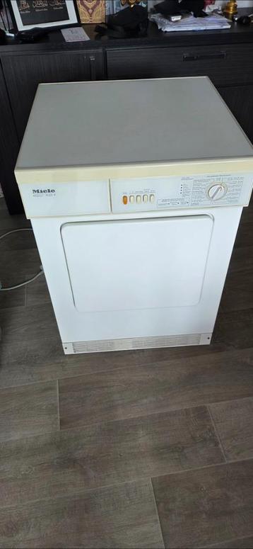 Seche linge Miele fonctionne parfaitement  beschikbaar voor biedingen
