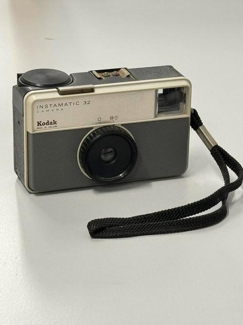 Appareil photo Kodak Instamatic 32 vintage 1972 antique, Collections, Appareils photo & Matériel cinématographique, 1960 à 1980